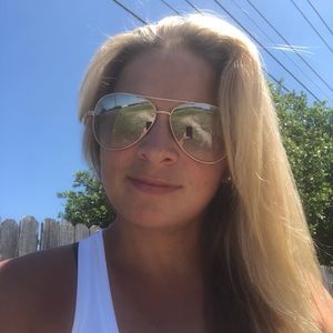 Meet your Posher, Aimee